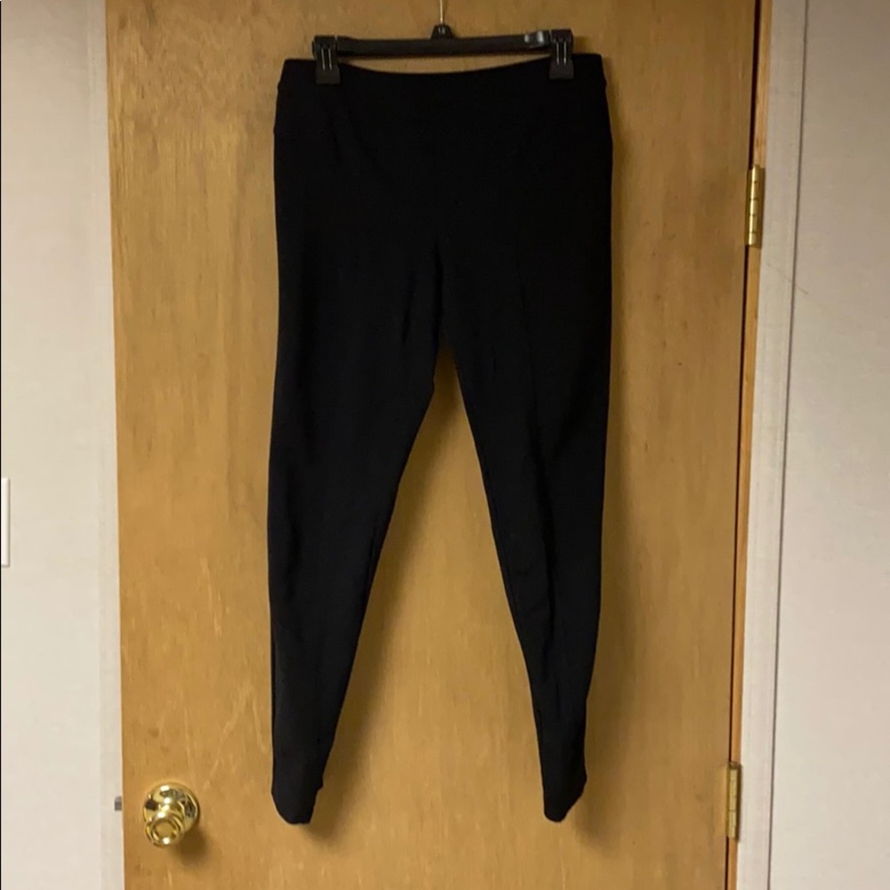 Hue Black Leggings
